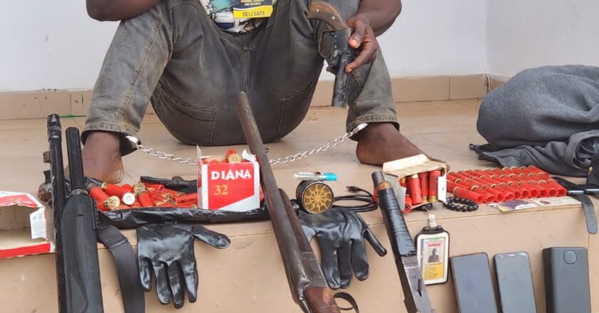 Nabbed Ogun bandit declares 5 firearms, 110 rounds supplied by police Inspector