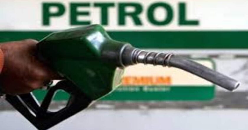 Nearly 9,000 Oil Marketers Face License Revocation Due to Fuel Scarcity