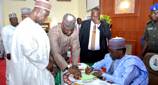 The Yobe State Government Attends To N30,000 Minimum Wage