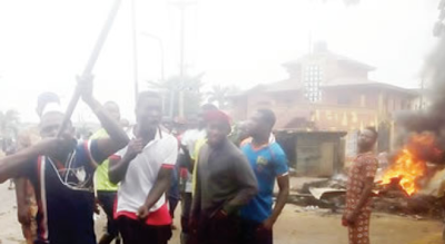 Riot Erupts In Lagos as Hausa Trader Kills Driver Over N30 [See Shocking Details]