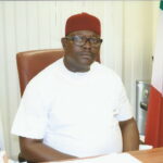 Ex-PDP governorship aspirant, Ogba, 5,000 loyalists defect to APC in Ebonyi