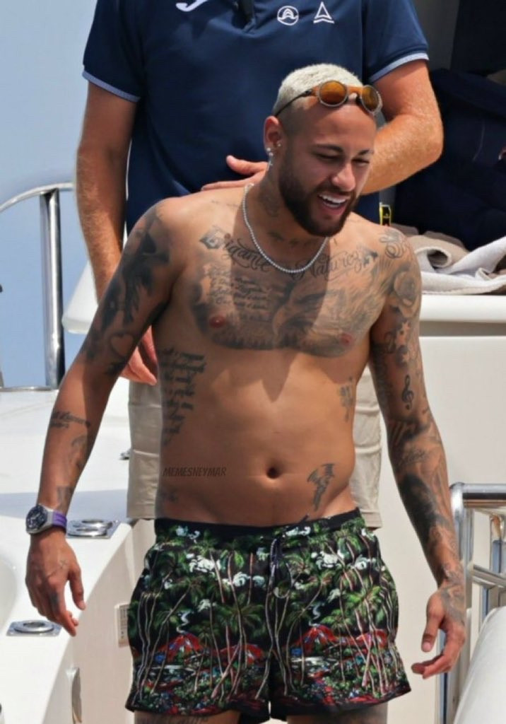 ge] Out of shape? Neymar says he's at the ideal weight: The shirt