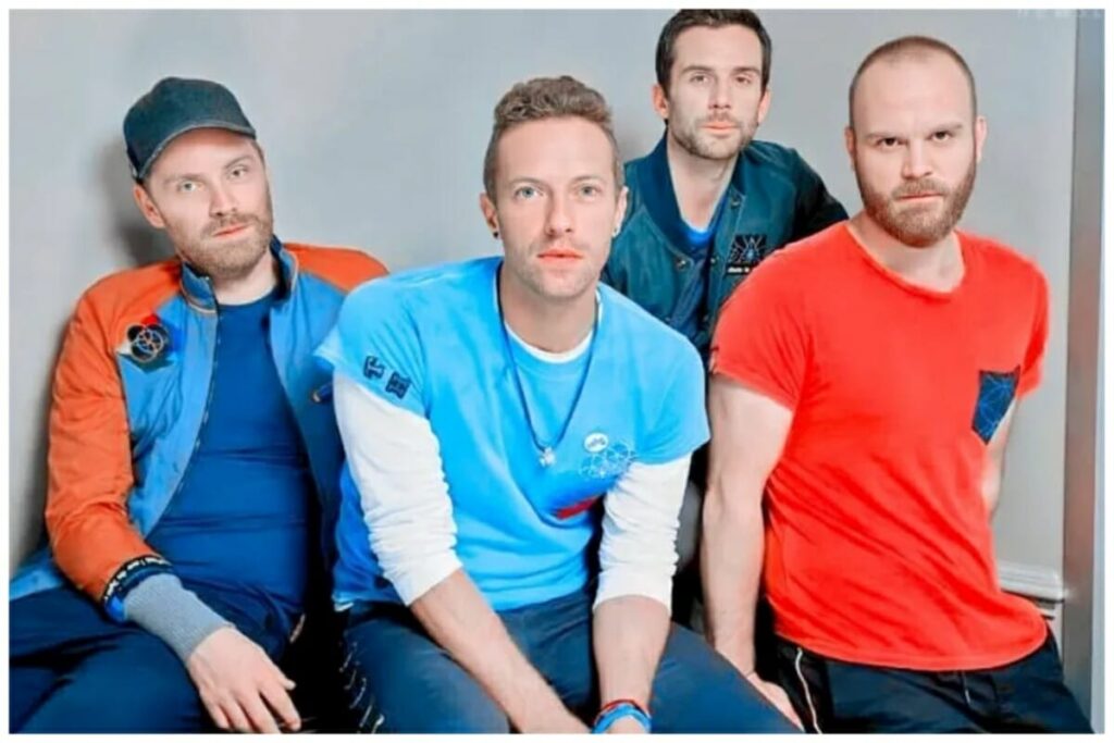 What Is Coldplay Singer Chris Martin's Net Worth Compared to His