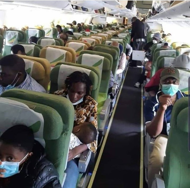 376 American nationals eventually evacuated from Nigeria to Washington DC (photos)