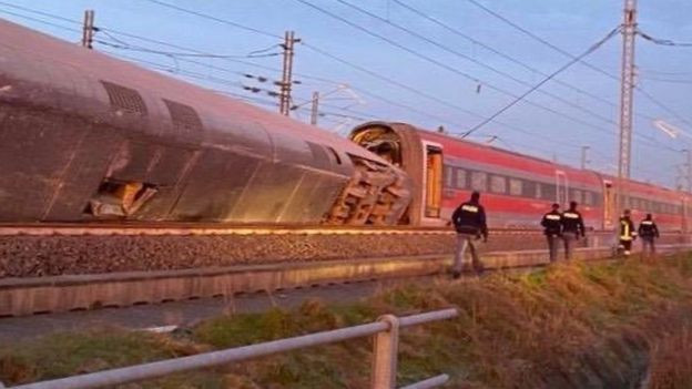 Two dead as high-speed train derails in northern Italy