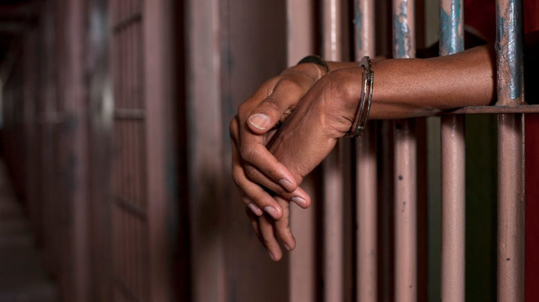 30-year-old bus conductor remanded in prison for raping 59-year-old woman