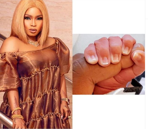 American mother drags Halima Abubakar for stealing her baby photo while announcing the birth of her child