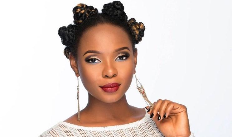 Yemi Alade’s Response to a Twitter User’s Comment on Celebrities’ Employment Status During COVID-19 Pandemic