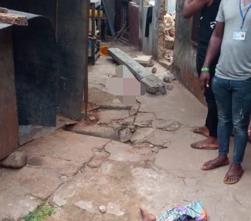 <div class="my_div">
Onitsha Tragedy: Child Crushed to Death in Building Collapse (Warning: Graphic Images)
