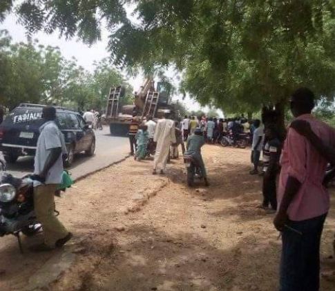 Protest at Gombe Isolation Center due to Lack of Medical Attention