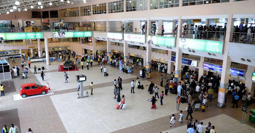 Chinese citizen quarantined at Lagos airport after coughing during flight