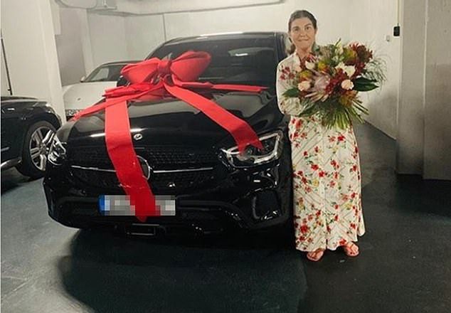 Cristiano Ronaldo Surprises His Mother with a New Mercedes on Portuguese Mother’s Day (photo)