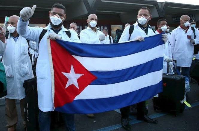 Assistance from Cuban Doctors Arrives in South Africa to Combat COVID-19