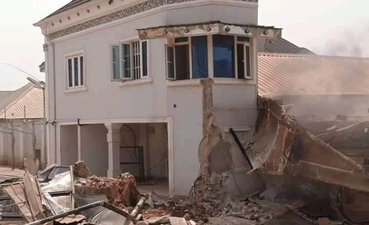 Demolition of Kabaka’s Multi-Million Naira Hotel by Edo State Government (see photos)