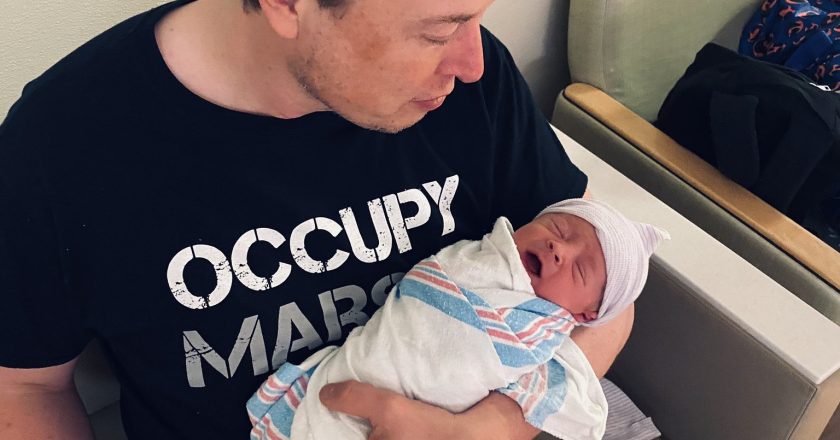 Elon Musk and singer Grimes celebrate the arrival of their first child together
