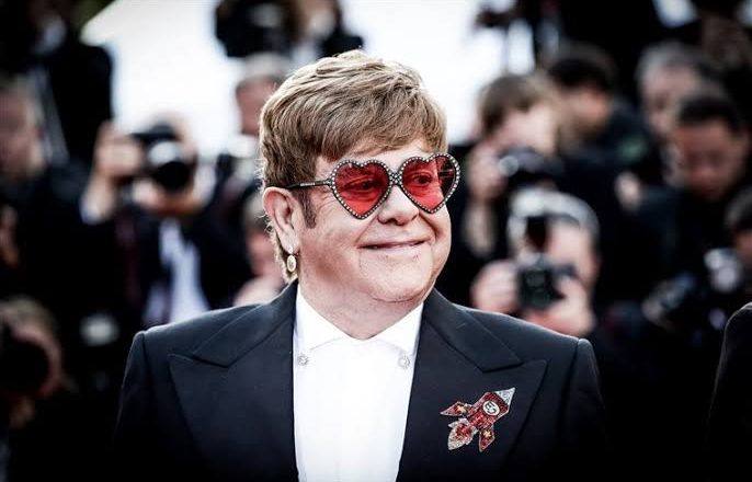 Elton John’s Concert Cut Short as He Reveals Walking Pneumonia Diagnosis