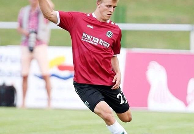 The First Professional Player in Germany, Timo Hubers of Hannover 96, Tests Positive for Coronavirus