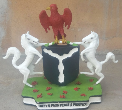 House of Representatives member, Akin Alabi rejects Coat of Arms gift made by a Nigerian artist
