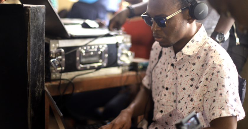 Remarkable Performance by a Visually Impaired DJ at the Pulse Talk Series