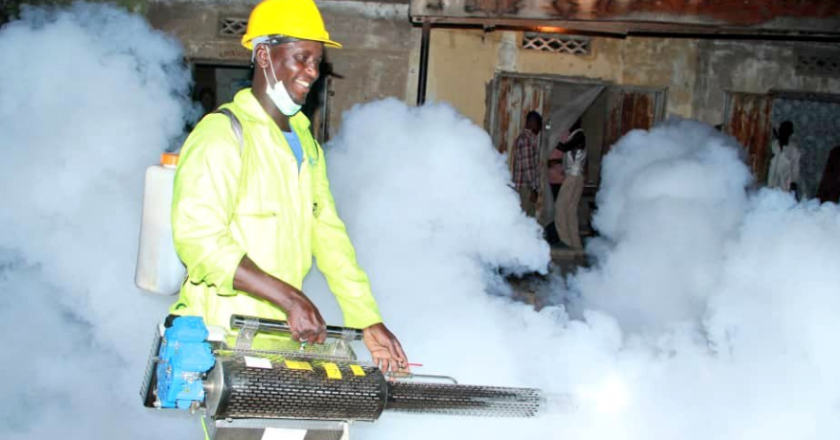 Photos: Kano state government fumigates parks and markets to fight Coronavirus pandemic