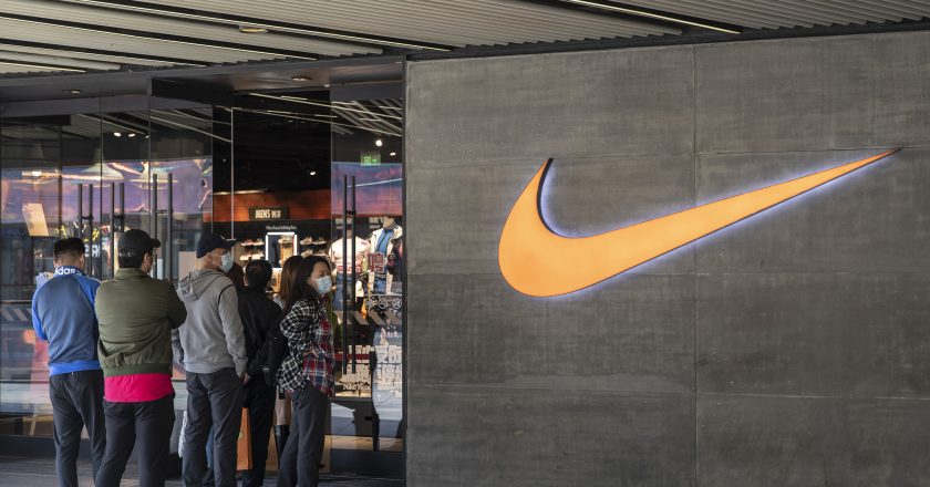 Nike’s Generous Donation: 30,000 Shoes for Covid-19 Frontline Workers in Europe and America