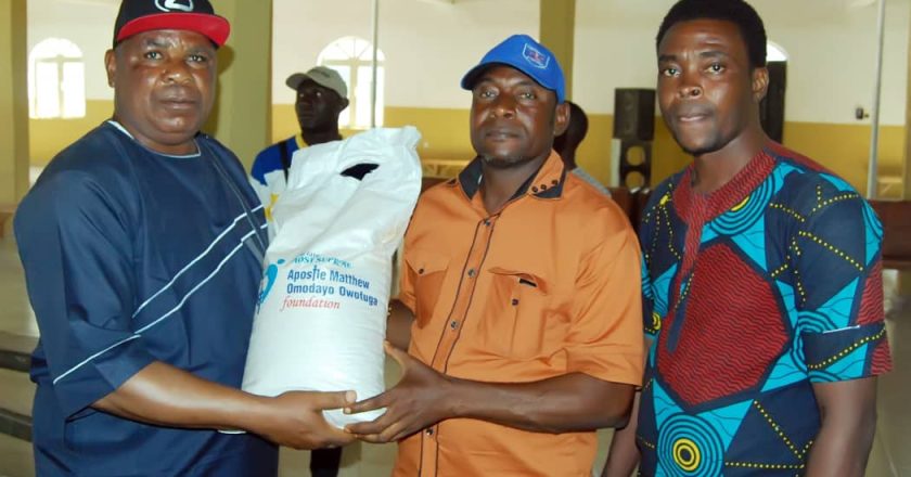 Omodayo-Owotuga Foundation delivers relief materials to Ilaje Ese Odo Communities in Ondo state