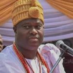 Ooni of Ife gets golden carriage