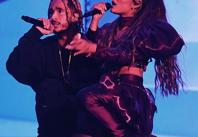 Singer, Ariana Grande and boyfriend Mikey Foster split after 9-months of dating