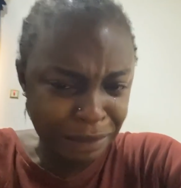 Singer BmBaby weeps as she mourns her brother who died after doctors allegedly refused to treat him due to fear of COVID-19 (video)