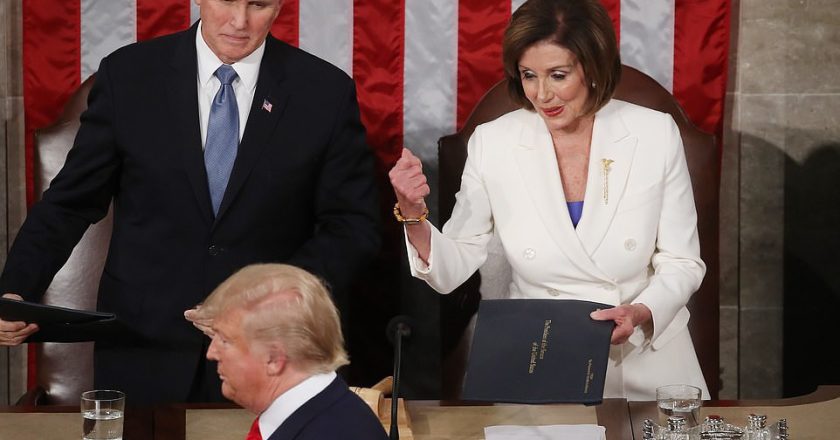 Trump snubs Pelosi's handshake during State of the Union address (photos/video)