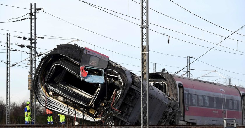 Tragedy Strikes as High-Speed Train Derails in Northern Italy, Claiming Two Lives
