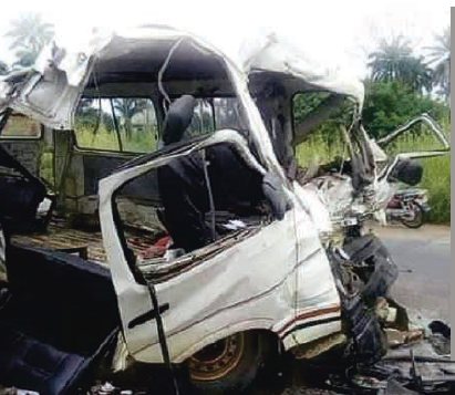 Tragic Accident on Lagos-Ibadan Expressway Claims Two Lives and Injures Six