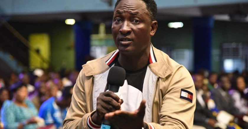 "Billionaire Prophet, Jeremiah Fufeyin Encourages Wealthy Pastors to Give to the Needy"