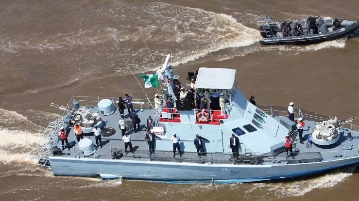 Tragic Confrontation Between Nigerian Navy and Sea Pirates Results in Fatalities