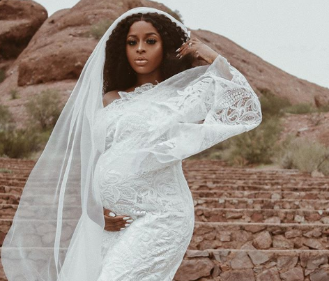 The Exciting News of Nigerian VLogger Ronke Raji Trending on Twitter as She Announces Her Second Pregnancy