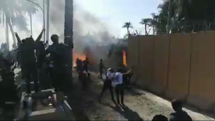 Protesters storm US Embassy in Iraq and set it ablaze as retaliation after US military attacks that killed 25 terrorists 