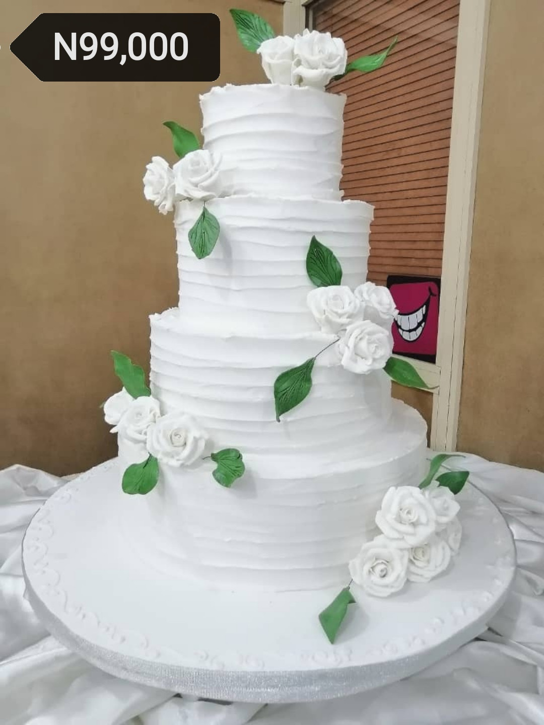 Order your Premium Wedding and Birthday Cakes at Non-premium Prices on the Quickest Online Cake Store in Nigeria brought to you by SayCheese Cakes!