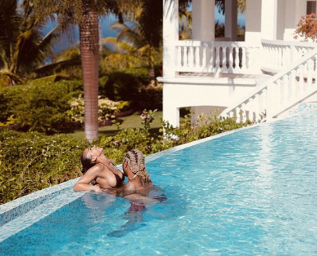 “Life is Good” Future declares as he posts a new photo with Lori Harvey in a pool