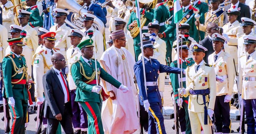 President Buhari, others honor fallen and living soldiers as Nigeria marks #ArmedForcesRemembranceDay (photos)