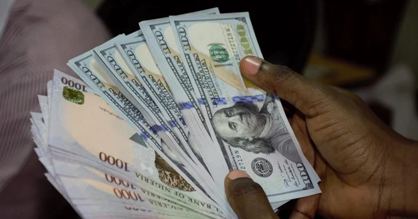 Despite CBN Intervention, Naira Fails to Strengthen Against Dollar in Forex Market