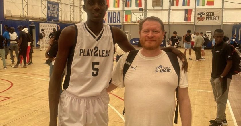 Nigerian basketball player secures US scholarship following a fortuitous encounter in Calabar