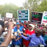 BREAKING: SSANU, NASU members clash with security personnel at Unity Fountain during protest