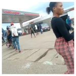 Fuel Scarcity Continues in Ibadan Leading to Long Queues [PHOTOS]