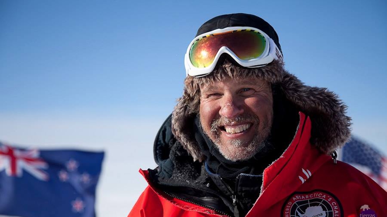 Larramendi, arctic explorer: "Greenland was not anti-American, but Trump has rushed to take advantage of the melting ice"