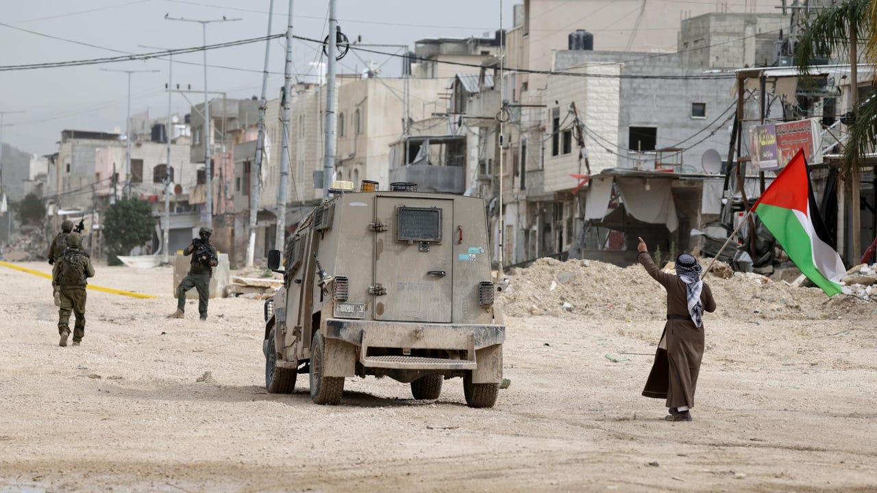 Israel gives green light to West Bank land registration for first time since 1967