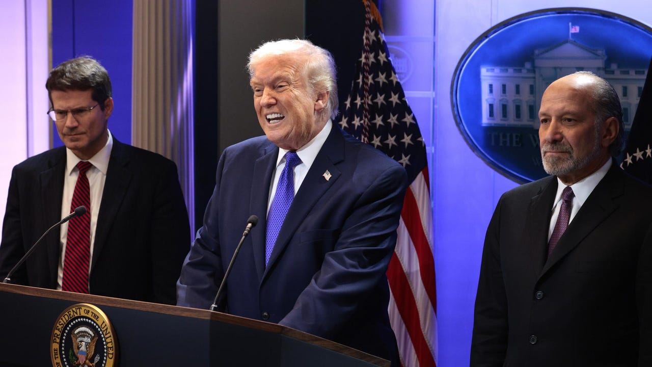 Trump responds to the Supreme Court ruling with a new increase in tariffs around the world: "Shame"