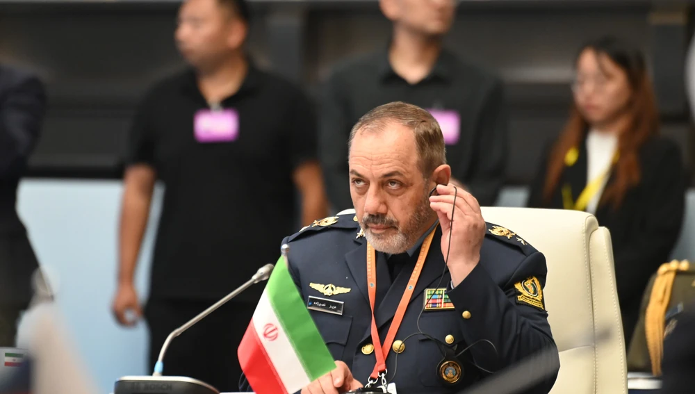 Aziz Nasirzadeh, Minister of Defense