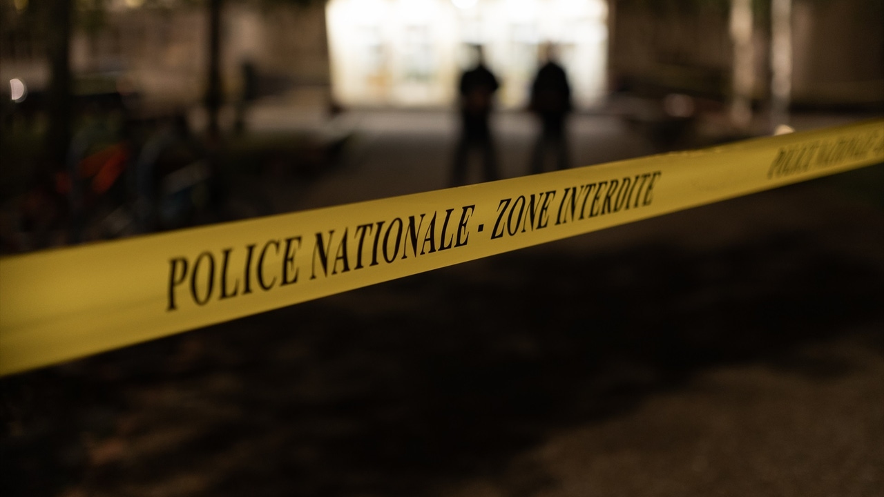 A 33-year-old Spaniard, dismembered by his landlord in the suburbs of Paris