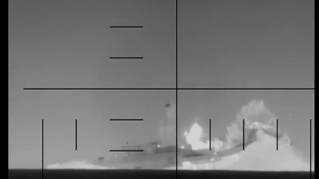 The US publishes the video of the submarine attack on an Iranian ship: at least 83 dead