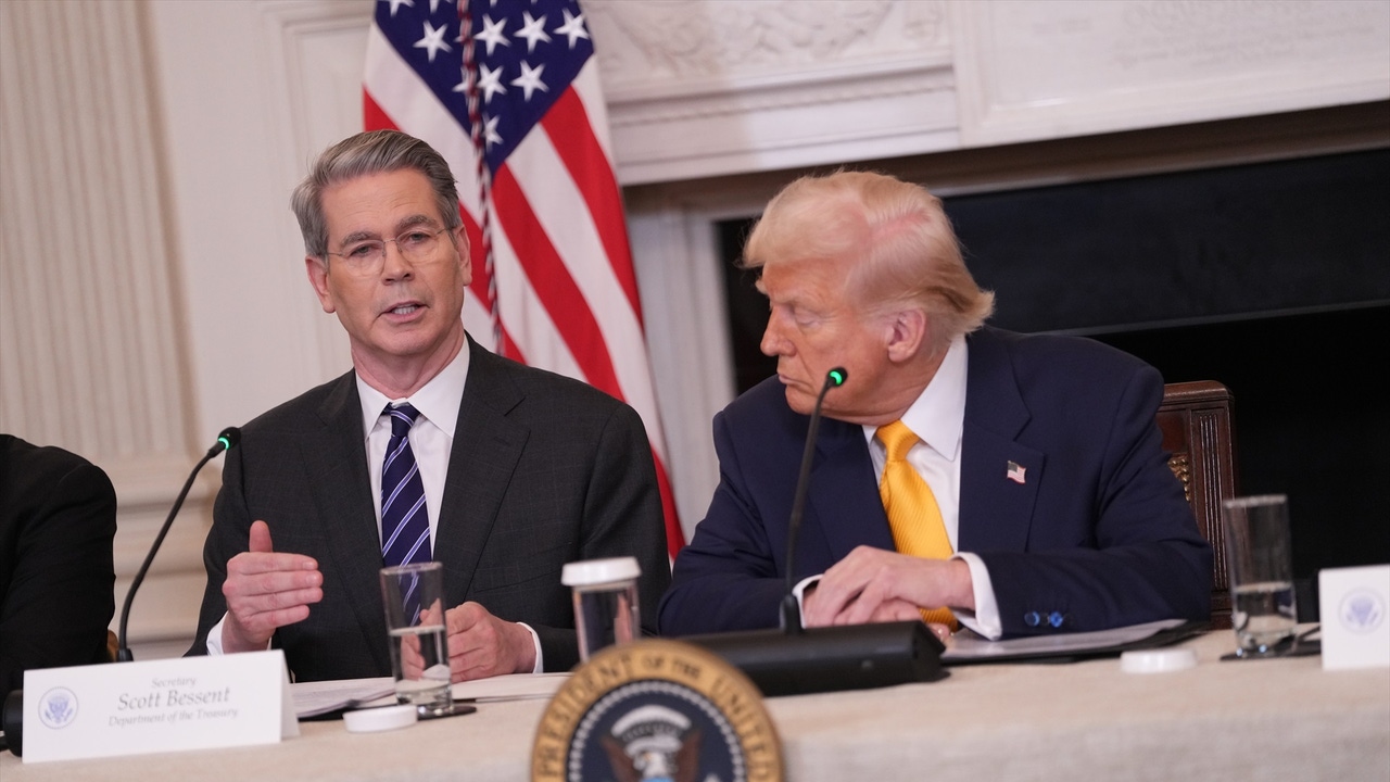 The United States accuses Spain of being "putting American lives in danger"